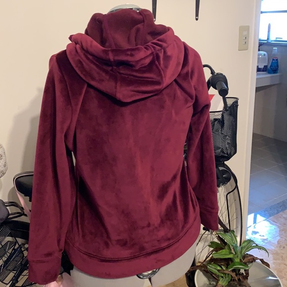 Velvet Zipper sweater - Picture 2 of 2